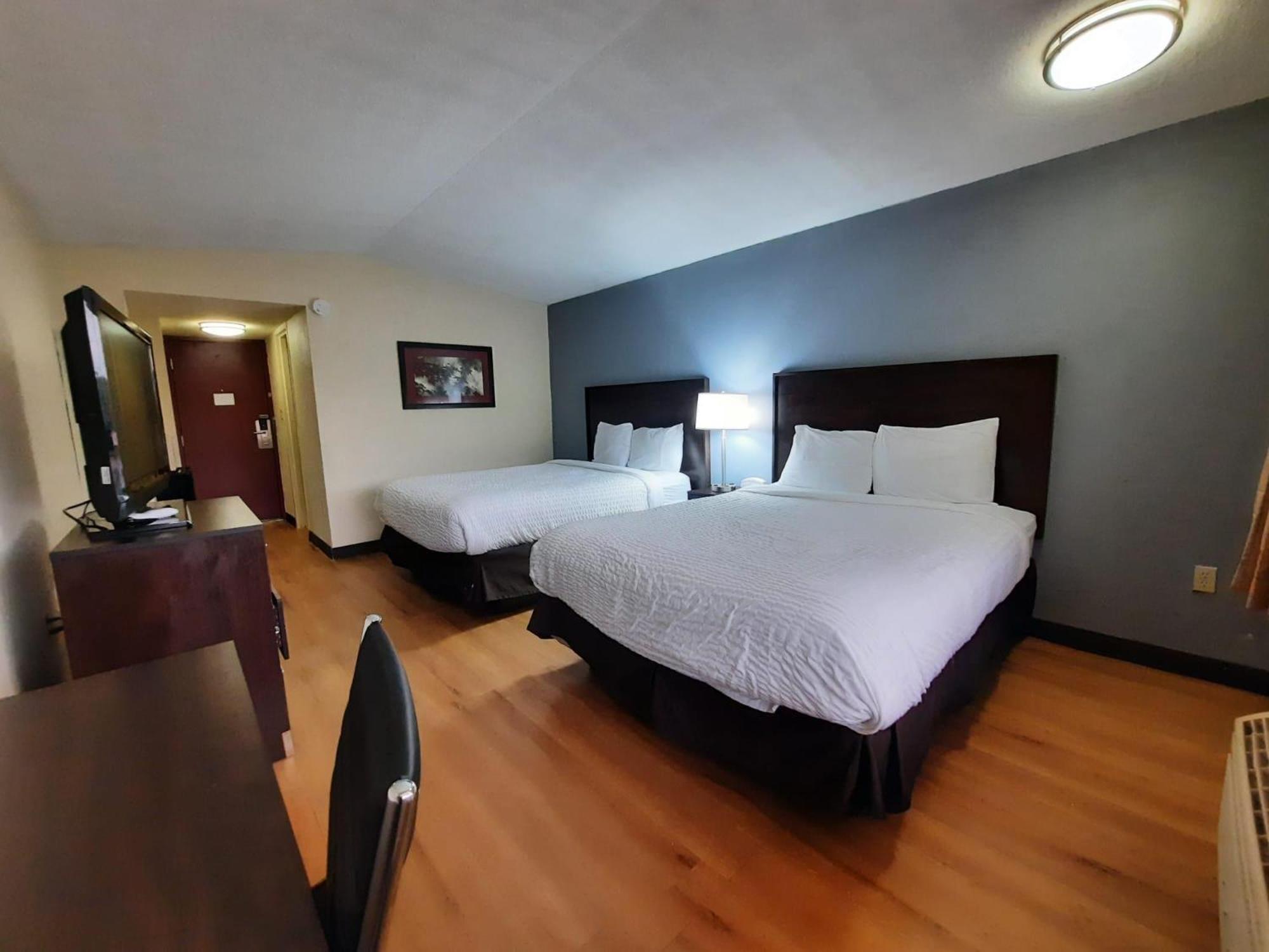 Americas Best Value Inn 莫林 外观 照片